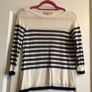 ❤️4/$20❤️LOFT 3/4 length Sweater